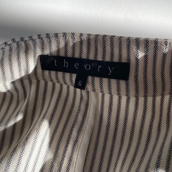 Theory Pinstripe Open Front Lanai Canvas Blazer Size 6 - Picture 7 of 8